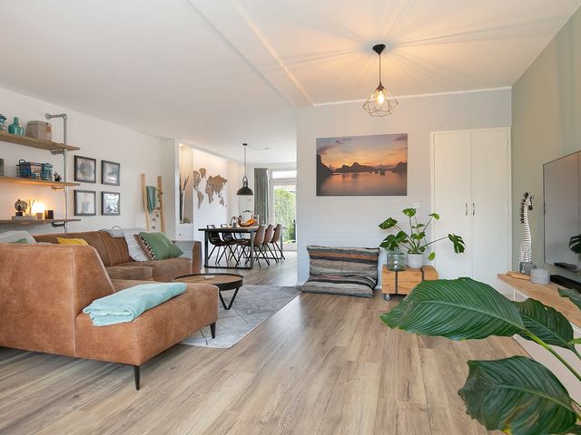 Merelhoven 345, Capelle Aan Den Ijssel