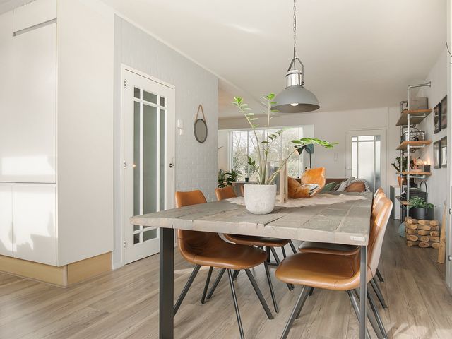 Merelhoven 345, Capelle Aan Den Ijssel