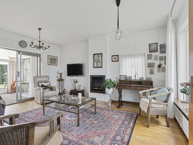 Kampsestraat 9, Angeren