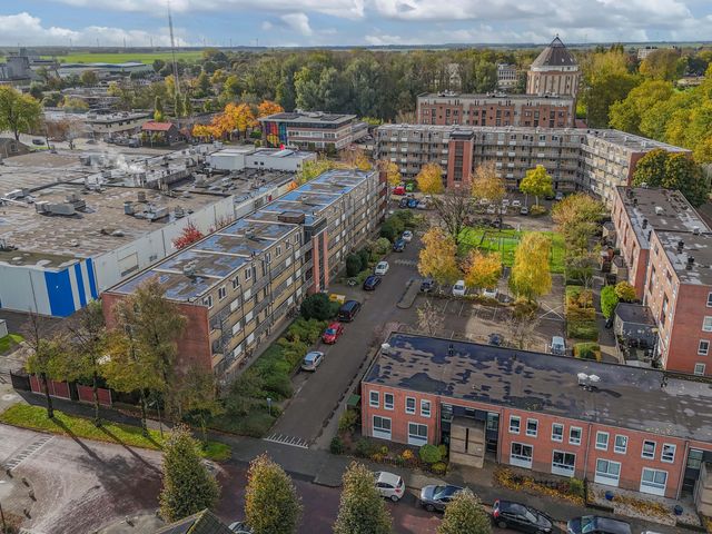 Staalstraat 32, Emmeloord