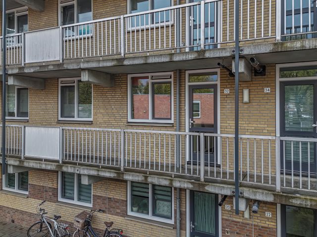 Staalstraat 32, Emmeloord