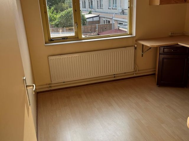 Leeuwstraat 68, Almere