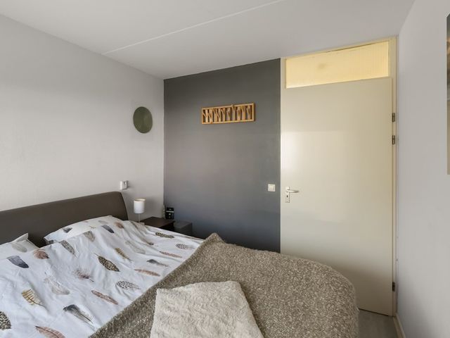 De Spin 38, Uitgeest