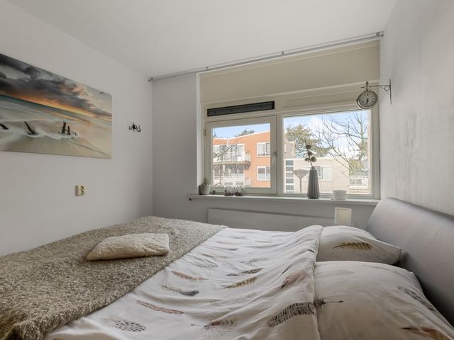 De Spin 38, Uitgeest