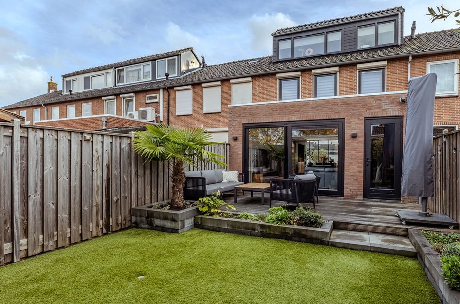 Pieter de Hooghstraat 42