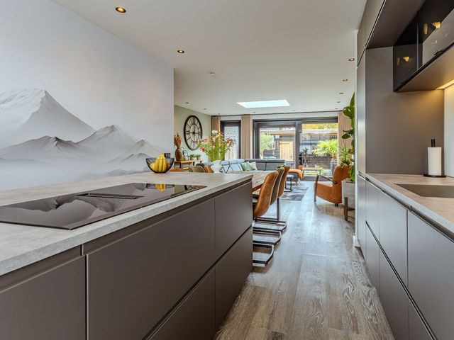 Pieter de Hooghstraat 42, Hardinxveld-Giessendam