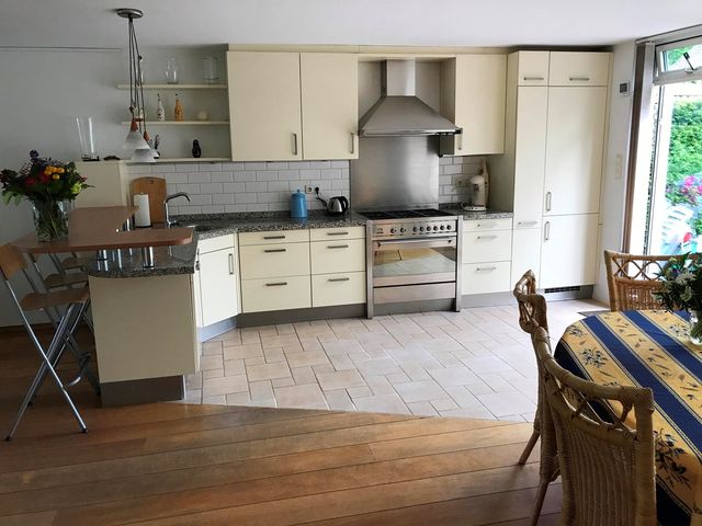 Leopoldlaan 9, Uithoorn