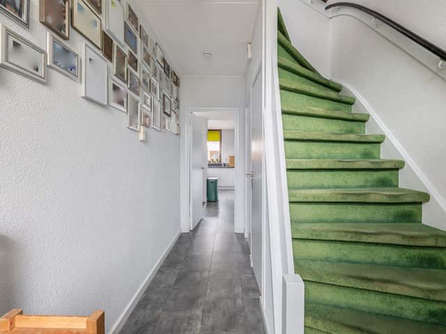 v Mecklenburg Schwerinln 34, Waddinxveen