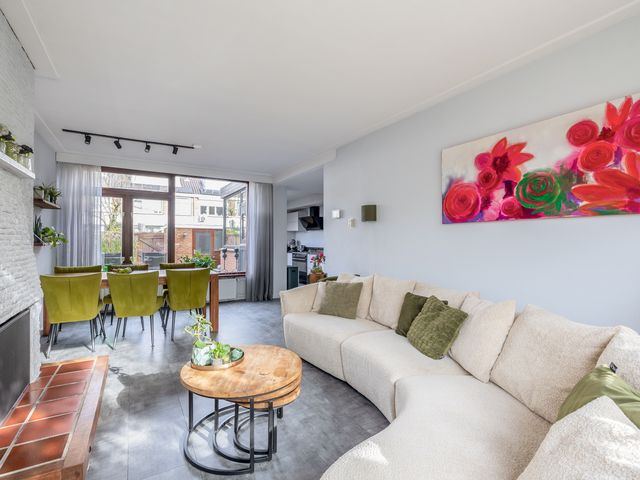 v Mecklenburg Schwerinln 34, Waddinxveen