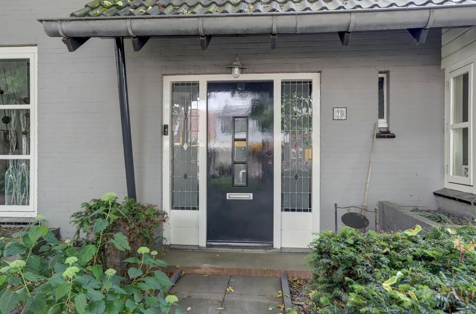 Dorpsstraat 75