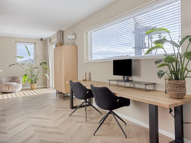 Zuiderzeekade 1, Bunschoten-Spakenburg