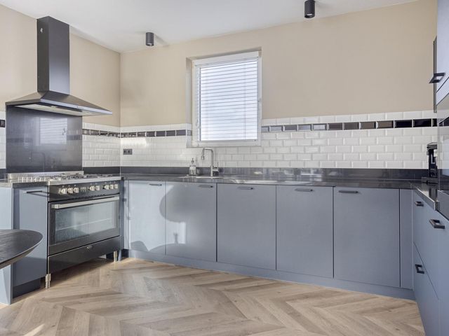 Zuiderzeekade 1, Bunschoten-Spakenburg