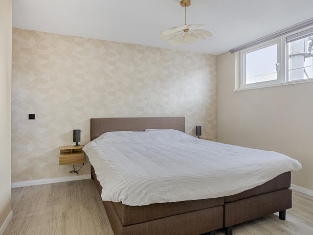 Zuiderzeekade 1, Bunschoten-Spakenburg