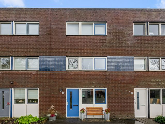 De Spin 38, Uitgeest