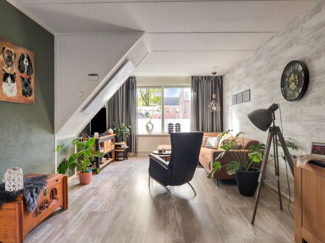 Rolderbrink 114, Emmen