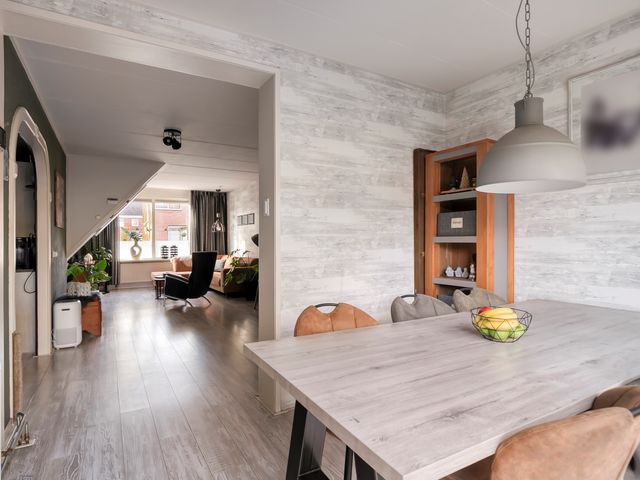 Rolderbrink 114, Emmen