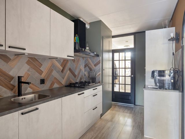 Rolderbrink 114, Emmen