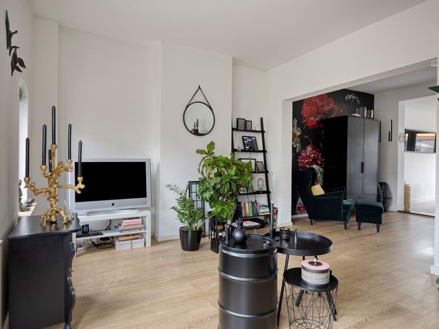 Koninginneweg 28, Zwijndrecht