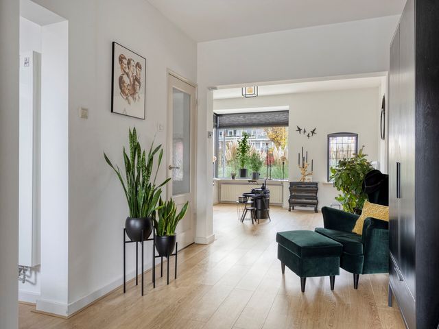 Koninginneweg 28, Zwijndrecht