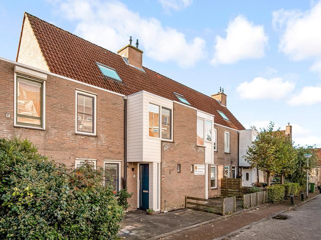 De Veste 16 56, Lelystad