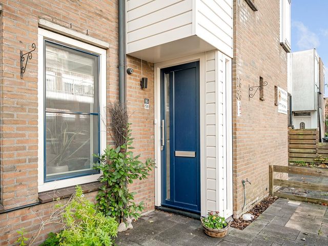 De Veste 16 56, Lelystad