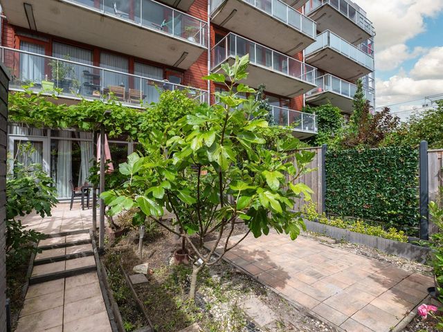 Hengelolaan 460, 'S-Gravenhage