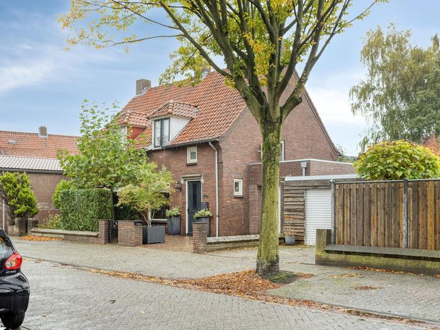 Leliestraat 8, Oss