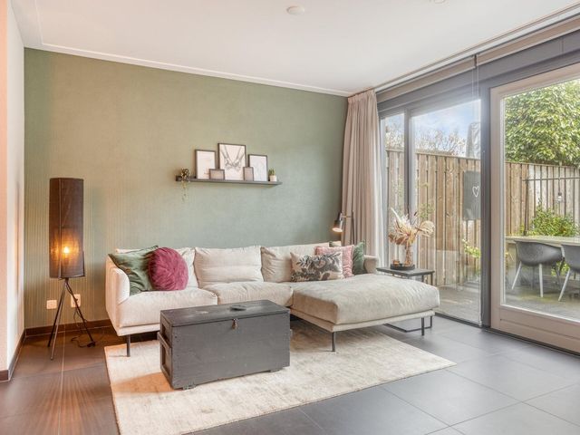 Vleutloop 22, Heesch