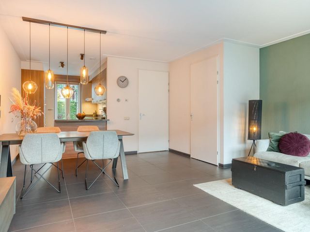 Vleutloop 22, Heesch