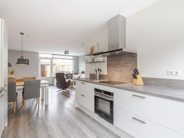 Schapedrift 84, Hardinxveld-Giessendam