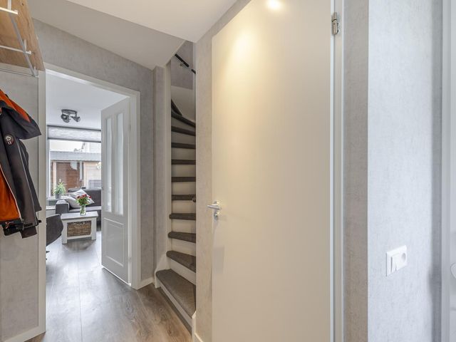 Schapedrift 84, Hardinxveld-Giessendam