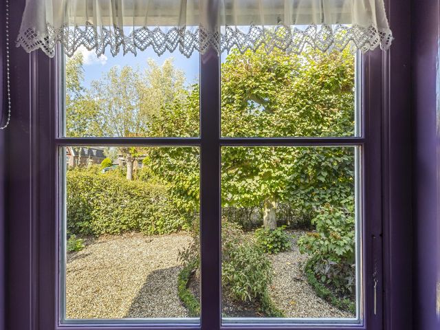 Graafdijk-oost 11, Molenaarsgraaf