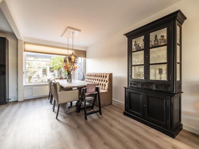 van Marlotstraat 68, Giessenburg