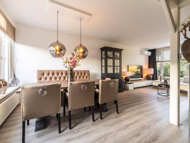 van Marlotstraat 68, Giessenburg