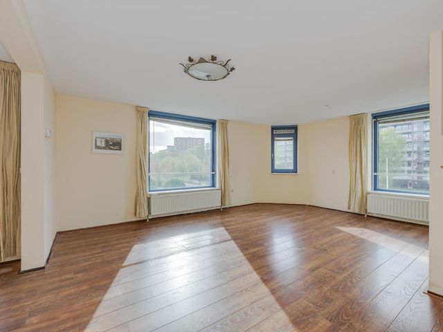 Wagenmaker 18, Leiderdorp