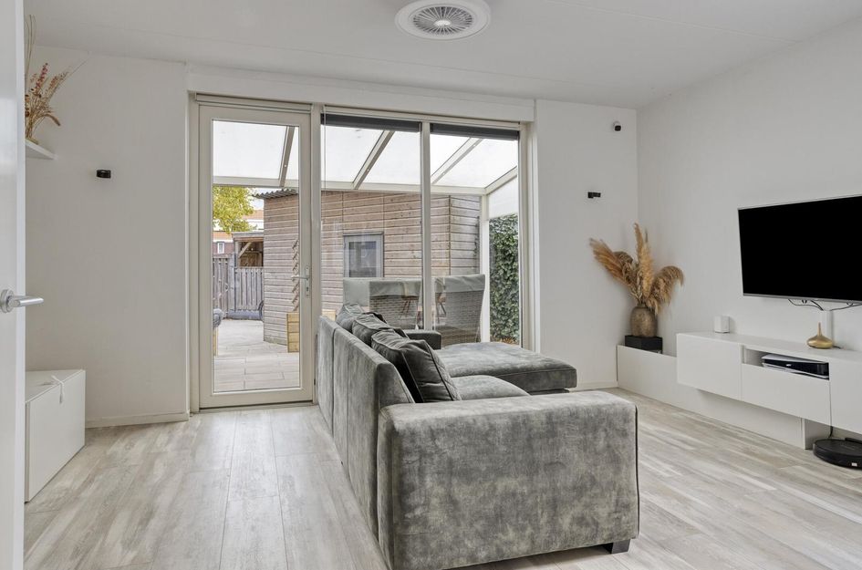 Burgemeester Blomlaan 23