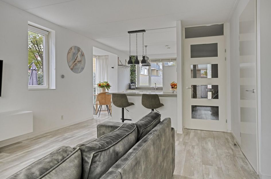 Burgemeester Blomlaan 23