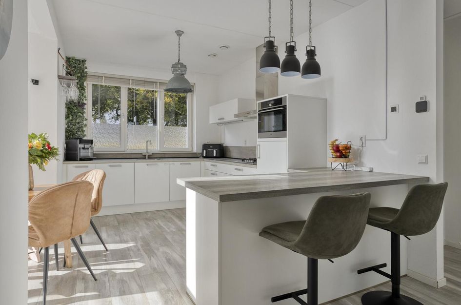 Burgemeester Blomlaan 23