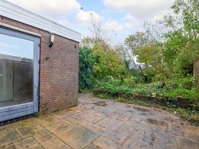 Wierbalg 1835, Julianadorp