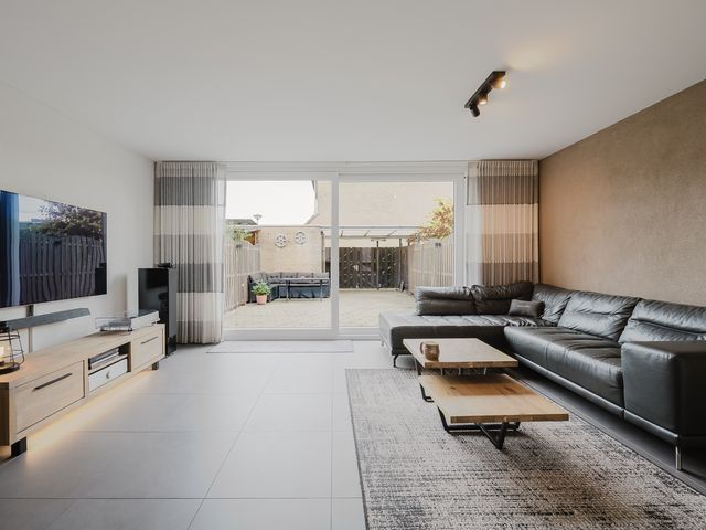 Annette Versluys-Poelmanstraat 13, Spijkenisse