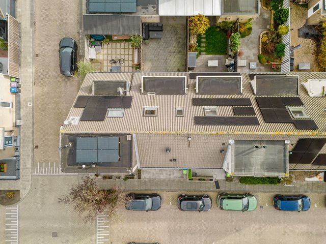 Annette Versluys-Poelmanstraat 13, Spijkenisse