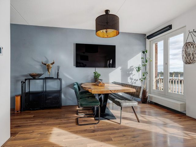 Maashavenkade 155, Rotterdam