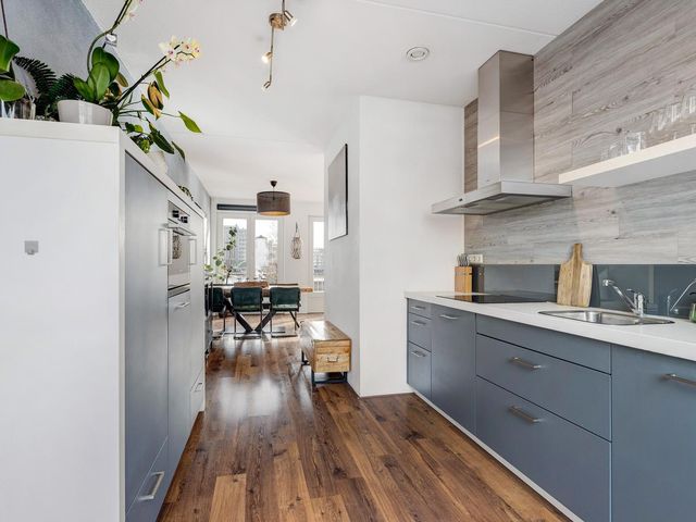 Maashavenkade 155, Rotterdam