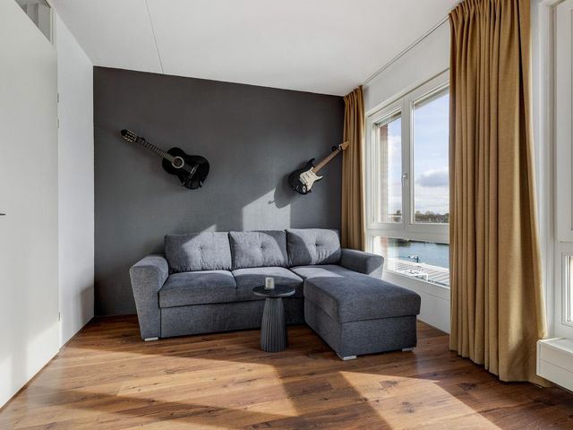 Maashavenkade 155, Rotterdam