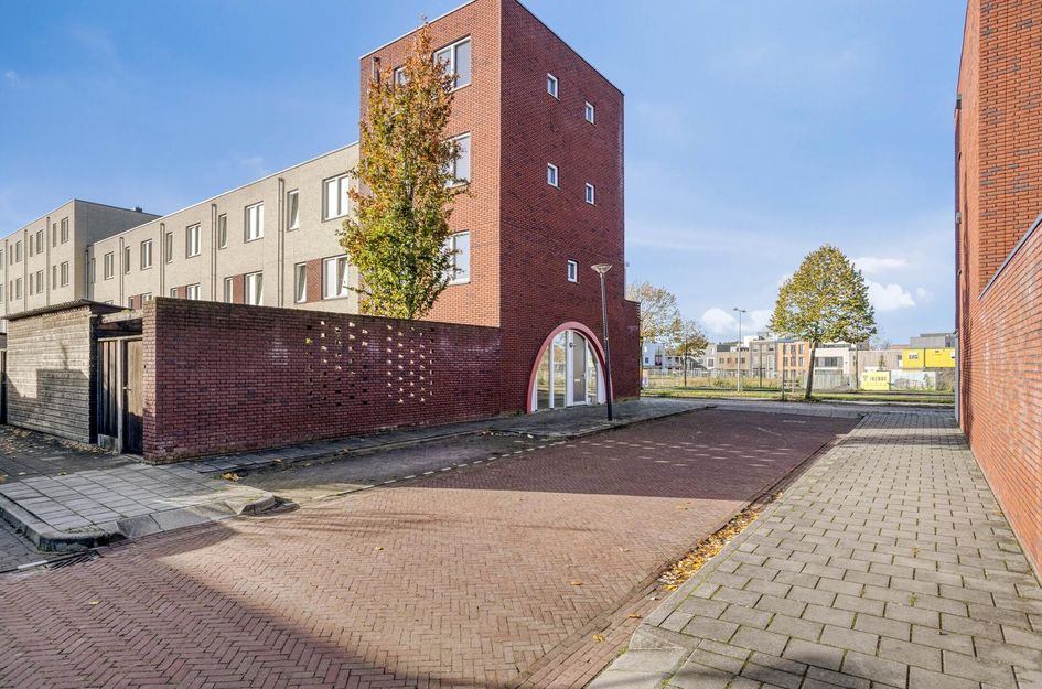 Zuiderspoorstraat 45