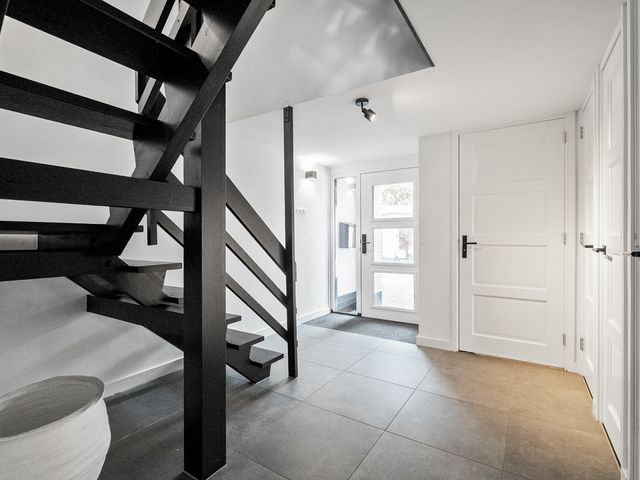 Pluto 31, Den Helder