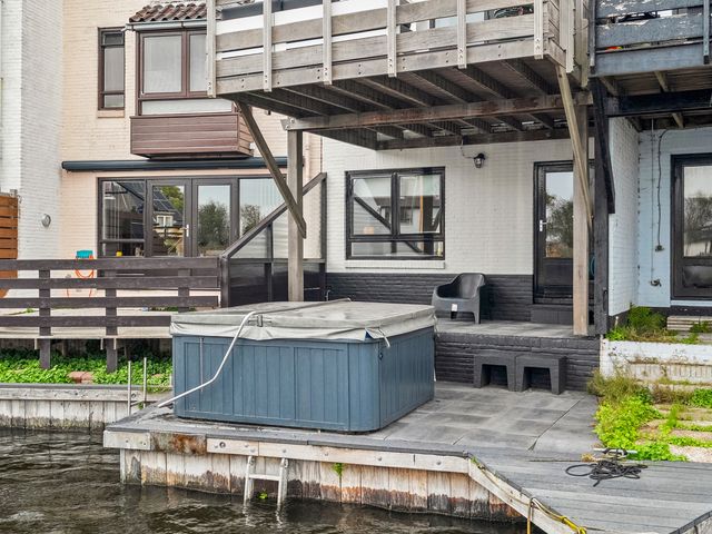 Pluto 31, Den Helder