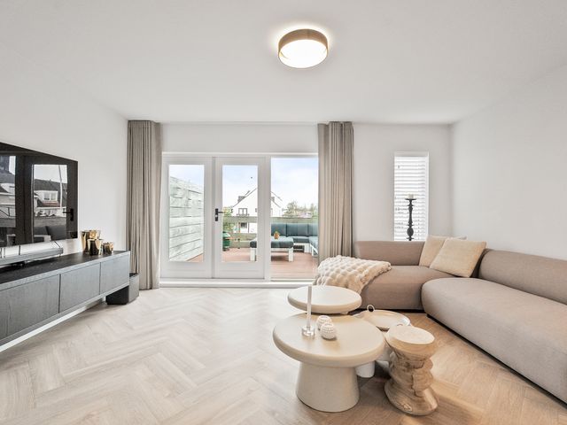 Pluto 31, Den Helder