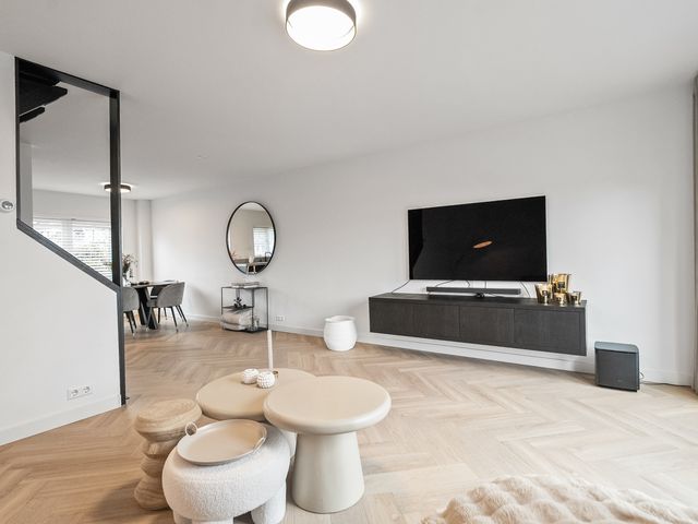 Pluto 31, Den Helder