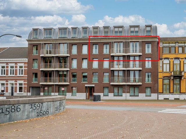 Burgemeester van Rijnsingel 2F, Venlo